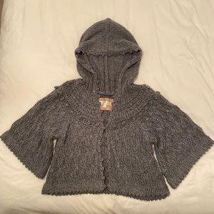 Kaisely NWOT Women’s Hooded Half Sleeve Sweater. Wool/Alpaca Blend. Gray. S.
